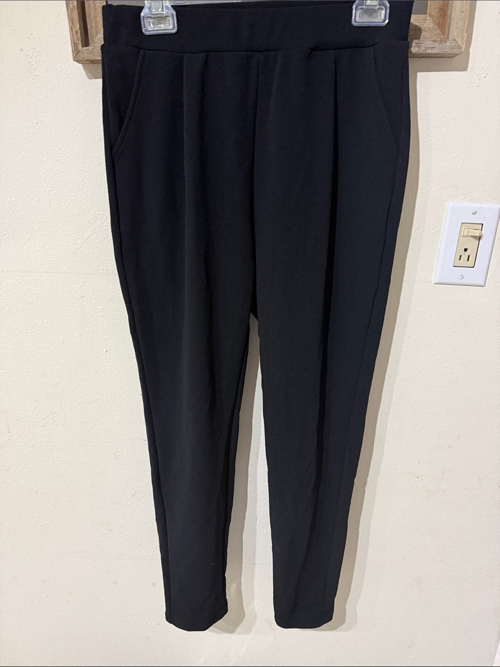 SHEIN Black Women's Stretchy Tapered Pleated Dress Pants